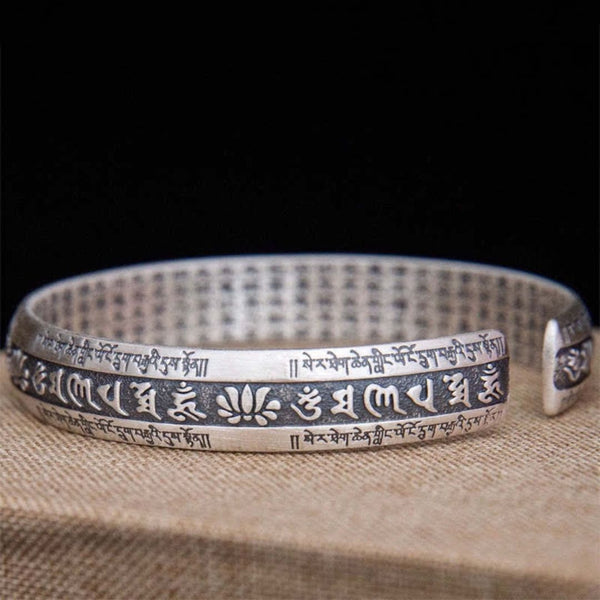 Brazalete de protección Om Mani Padme Hum