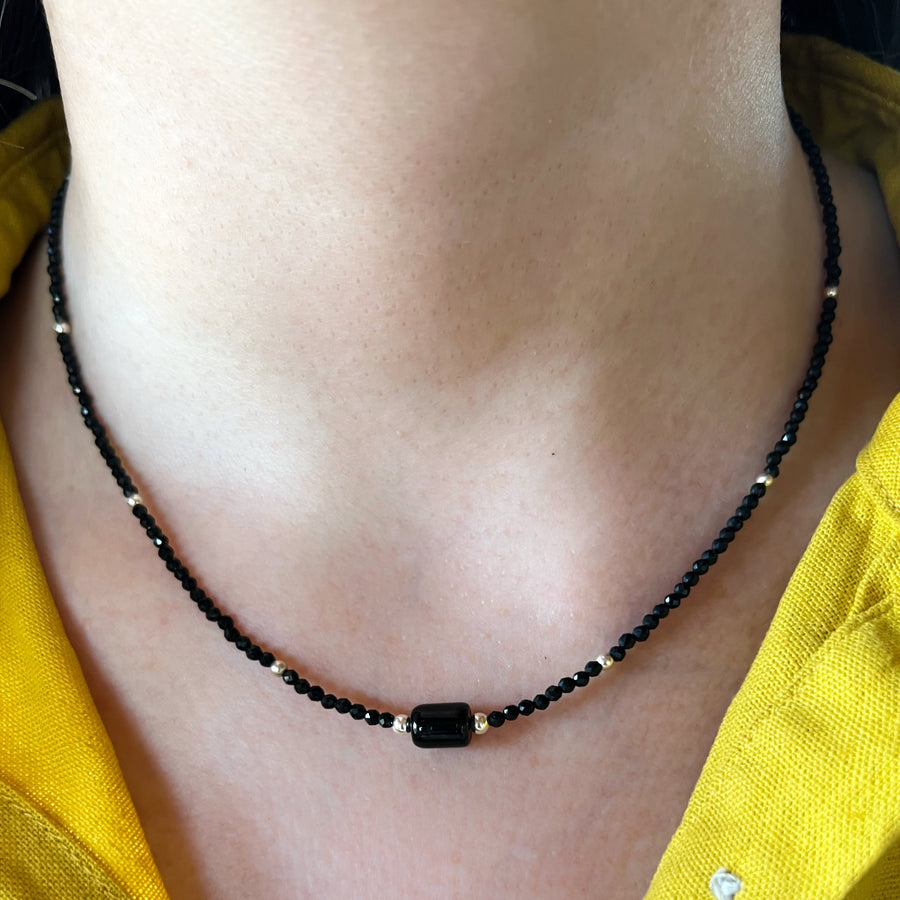Collar de Turmalina Negra