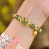 Brazalete de Jade Flor de Loto